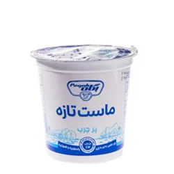 پگاه ماست پرچرب ۷۰۰ گرم